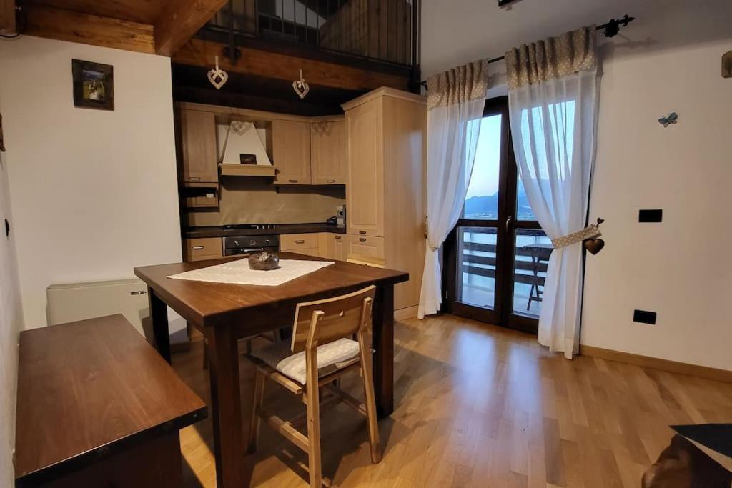 Appartement Attico E Super Attico Panoramico à Rocca di Cambio Extérieur photo